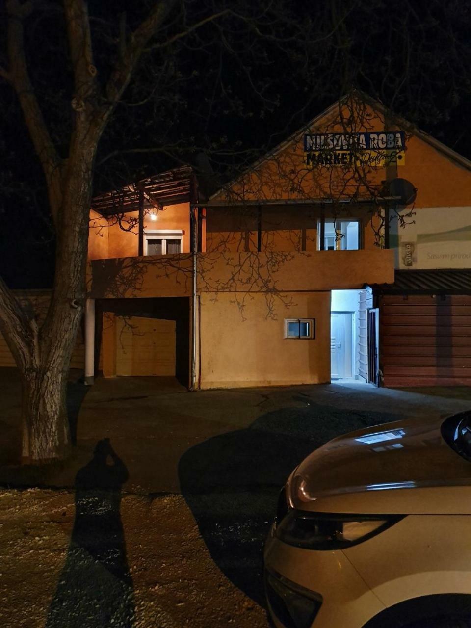 Apartman Markovic Bosanski Samac Exteriér fotografie