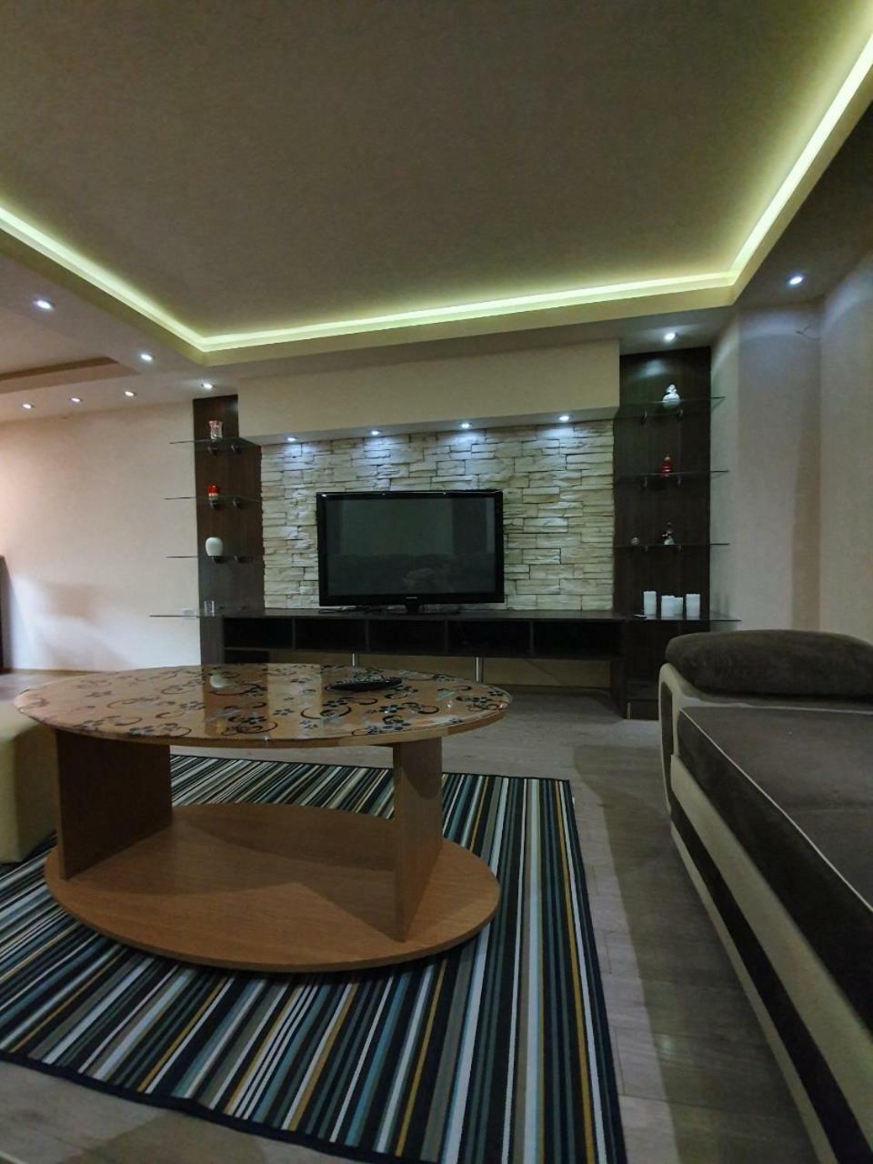 Apartman Markovic Bosanski Samac Exteriér fotografie