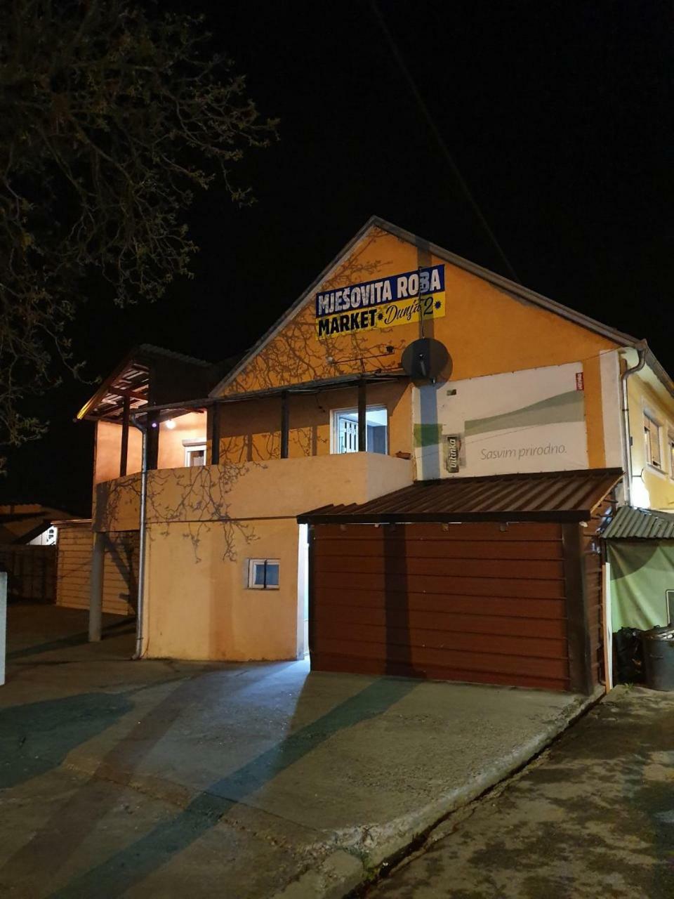 Apartman Markovic Bosanski Samac Exteriér fotografie